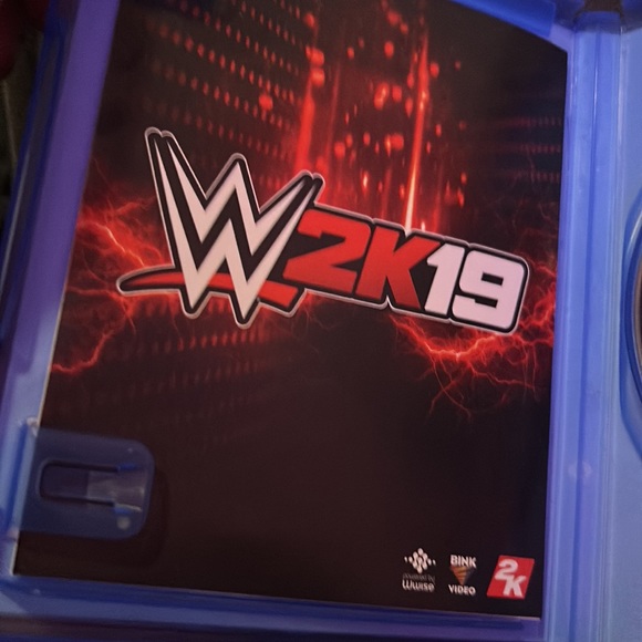 WWE 2K19 PS4 game used - Picture 3 of 4